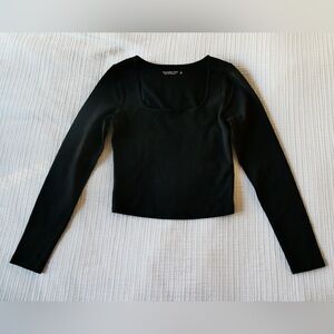Abercrombie & Fitch Black Long Sleeve Top (Soft Collection)